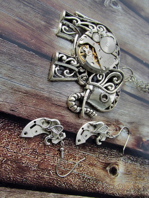 SLONÍ RODINKA.....s naušnicemi - steampunk — foto 2