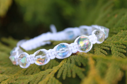 Něžný.. Náramek makramé/shamballa — foto 2