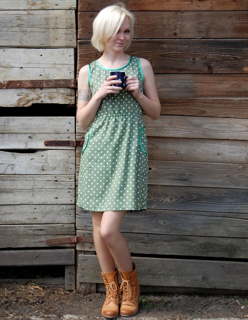 Dámské šaty Vesna - hrášková — foto 3