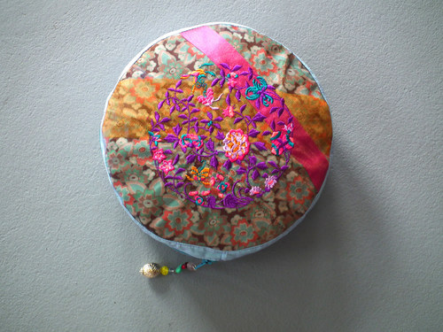 Toaletka FOLKLORE WHEEL/mandala violet — foto 4