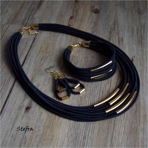 Goldy black 2 - náhrdelník — foto 3