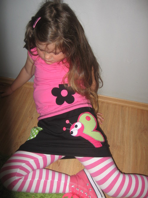 Sukýnka s motýlkem — foto 5