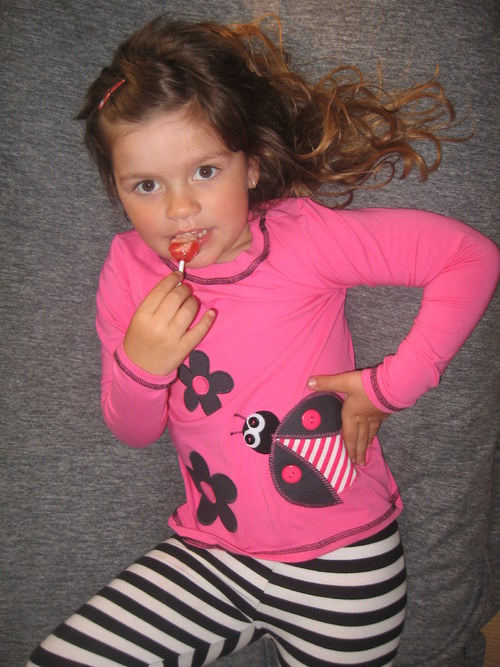 Triko s beruškou — foto 3