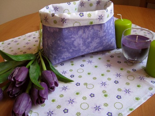 LILA souprava UBRUS+PYTLÍČEK — foto 2