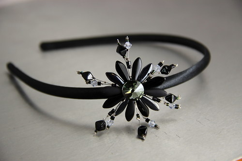 Čelenka : " Spring in black " — foto 2