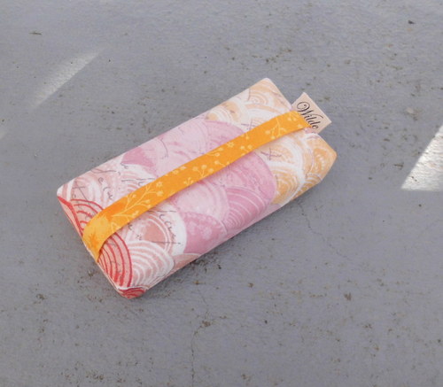 "Kapesníkovník" - Něžné vlnky — foto 2