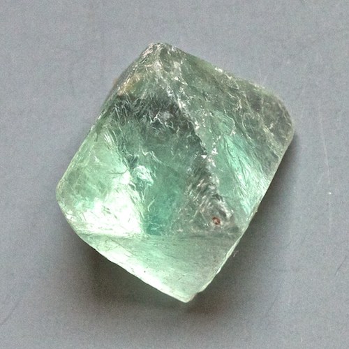 Fluorit- krystal (oktaedr) — foto 2