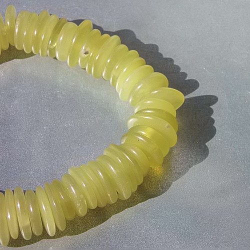 Serpentinit - čočka - cca 1,1 cm 4 kusy — foto 3