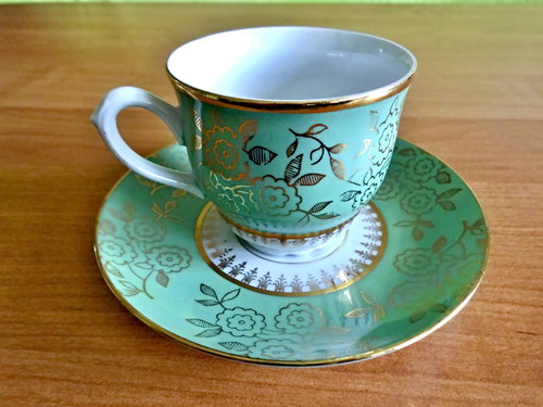 Zelená porcelánová kávová súprava — foto 4
