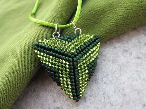 Trojúhelník double-zelený — foto 3