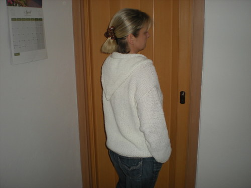 Svetřík s kapucí — foto 2