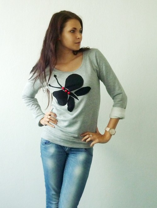 Mikina — foto 3