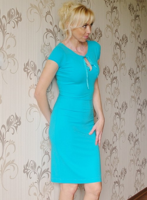 Šaty — foto 3