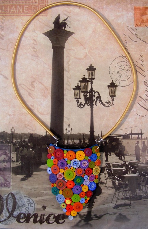 Fimo náhrdelník - barevný spirálkový — foto 2