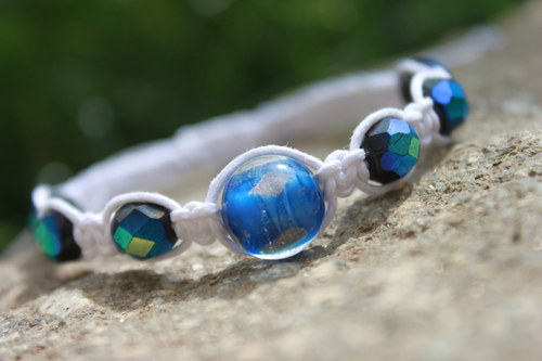 Náramek makramé/shamballa — foto 3
