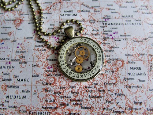 STEAMPUNKOVÝ PŘÍVĚSEK starobronz — foto 3