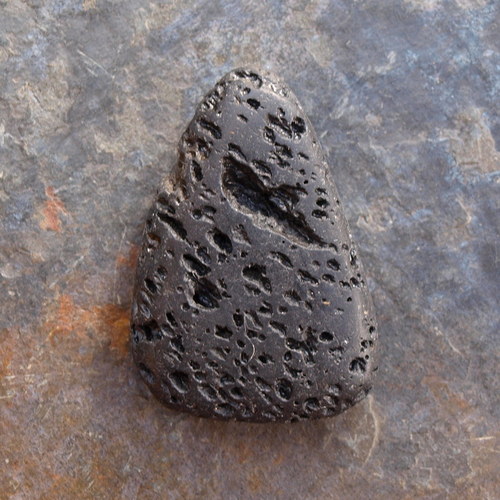 Lávový kámen, 43x30mm — foto 2