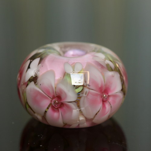 Big hole bead - Zahradnice — foto 2