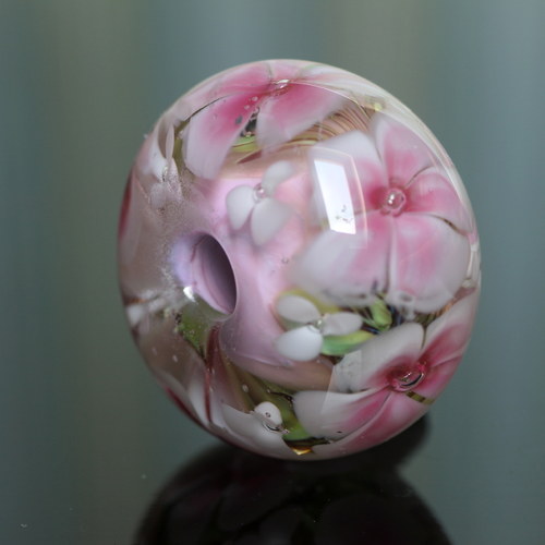 Big hole bead - Zahradnice — foto 5