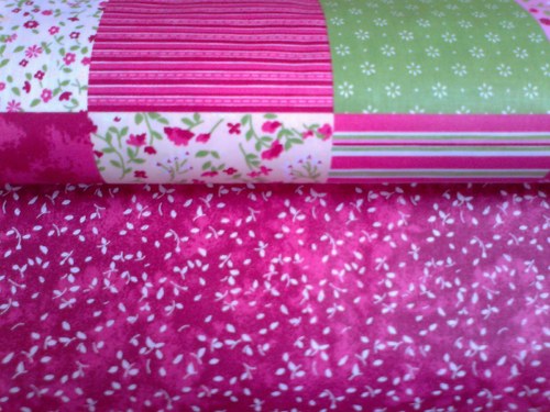 Bordový patchwork — foto 2