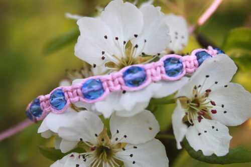 Náramek makramé/shamballa — foto 2