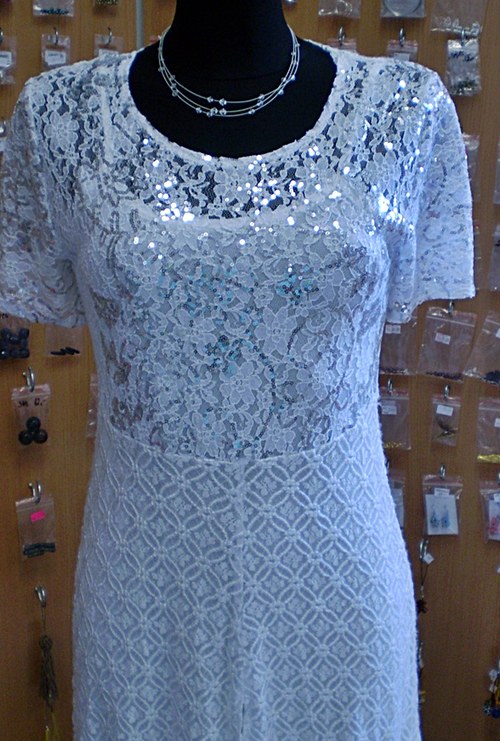 Svatební šaty — foto 2