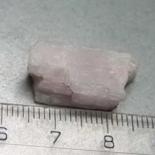 Kunzit krystal - D649 — foto 2