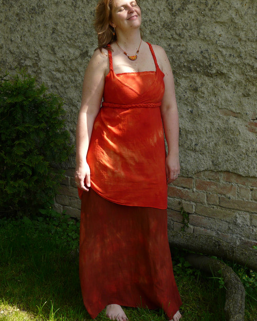 Z nitra země - romantické šaty — foto 5