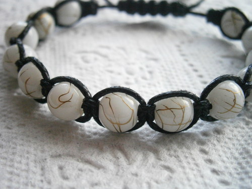 Náramek Shamballa bíločerný — foto 3