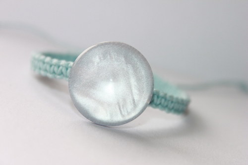 Jasná obloha.. Náramek makramé/shamballa — foto 2