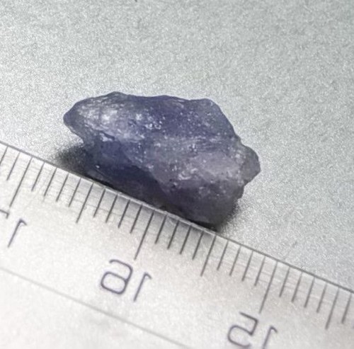 Tanzanit surový - D753 — foto 2