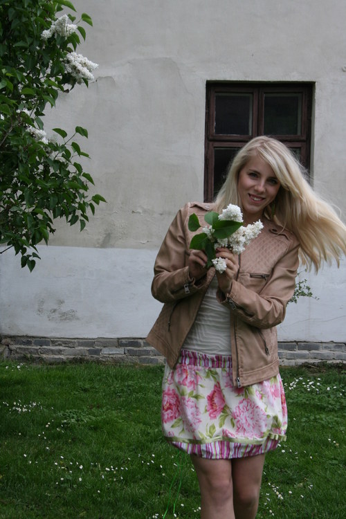 Sukně na cestu do cukrárny:-) — foto 5