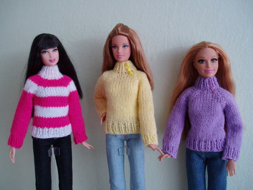 Svetr pro Barbie (5)-růžový pr. — foto 4