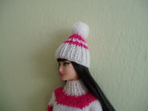 Svetr pro Barbie (5)-růžový pr. — foto 5