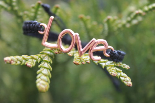 Love.. Náramek makramé/shamballa — foto 3