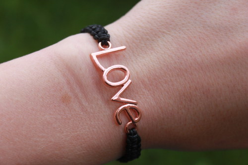 Love.. Náramek makramé/shamballa — foto 6