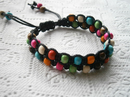 Náramek Shamballa barevný (makramé) — foto 3