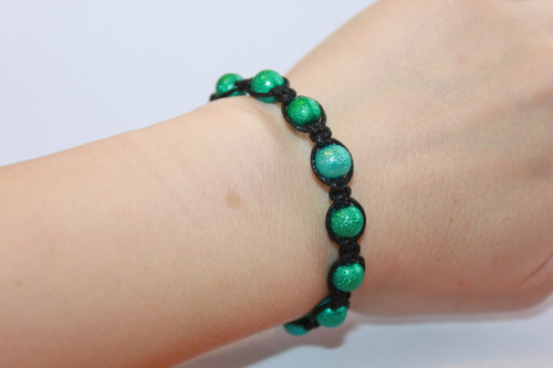 Náramek makramé/shamballa — foto 2