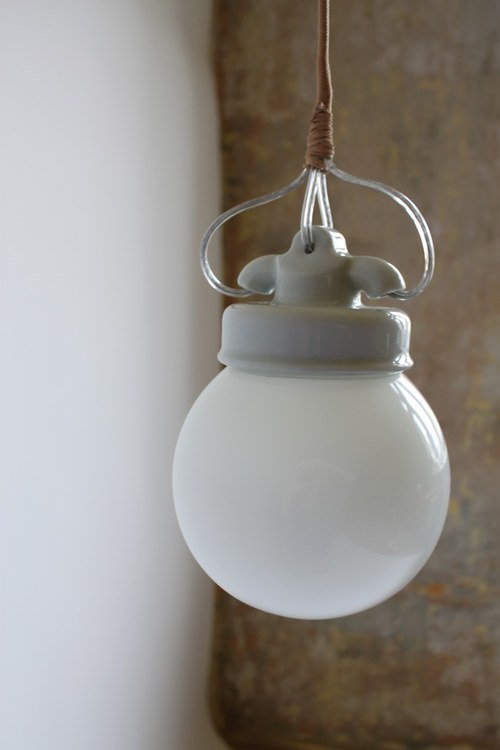 Porcelánová stropnice béžová — foto 3