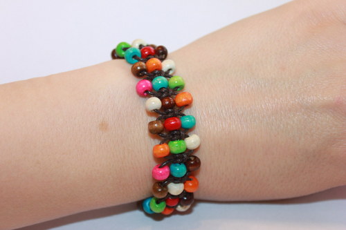 Veseláček.. Náramek makramé/shamballa — foto 3