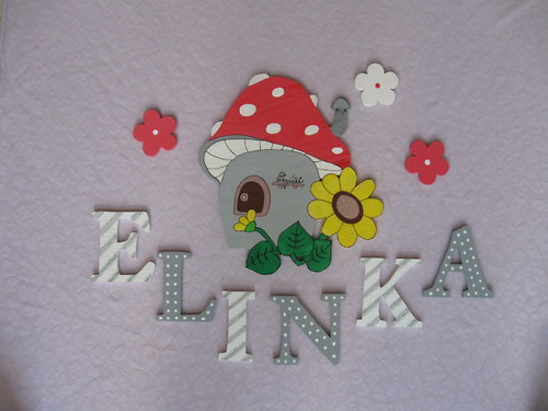 Dřevěná dekorace - písmenka 8,5cm — foto 3