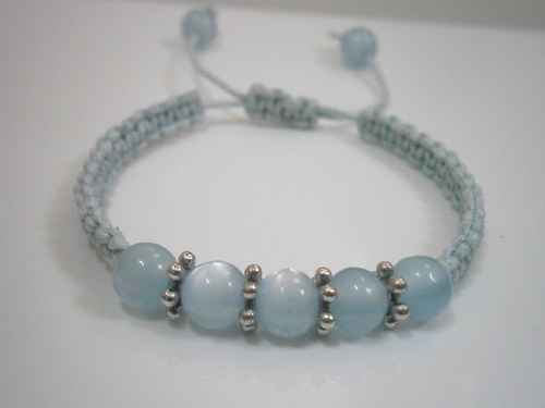 Náramek Shamballa světle modrý (makramé) — foto 5