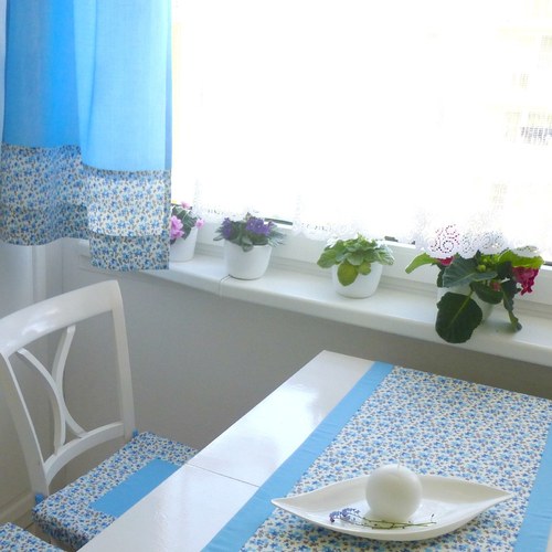 Podsedáky světle modré a kytičky — foto 2