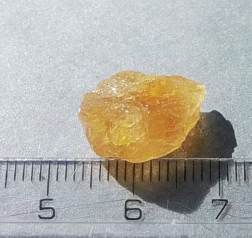Heliodor surový - D919 — foto 3