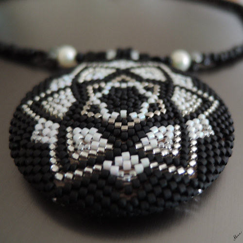 Mandala v černobílé ... — foto 4