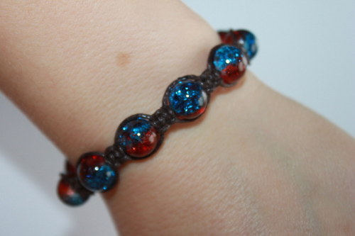 Náramek makramé/shamballa — foto 3
