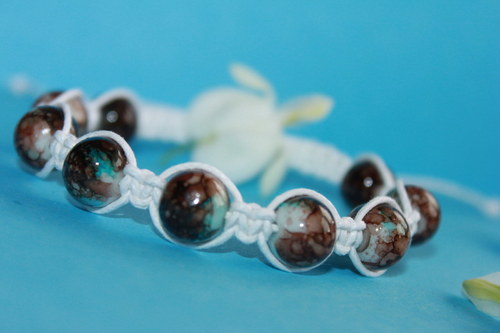 Náramek makramé/shamballa — foto 2
