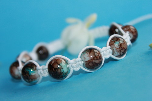 Náramek makramé/shamballa — foto 4