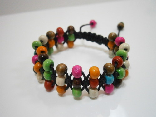 Náramek Shamballa (makramé) barevný — foto 3