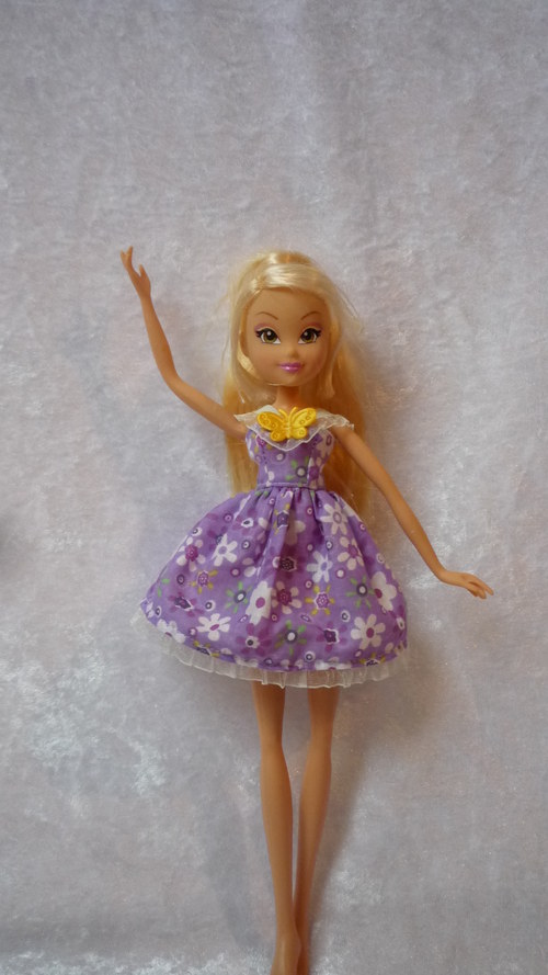 Krátké šaty pro Winx — foto 2